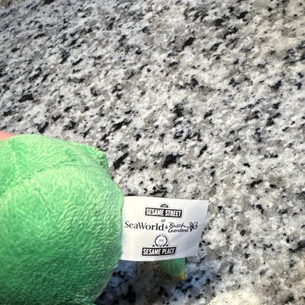 Aurora World Sesame Street Frog Plush Stuffed Animal DREAMCH-0718 Green 2018